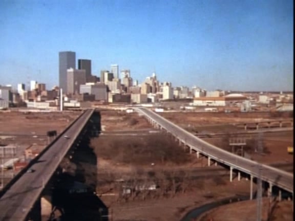 Dallas-001-S01xE01--Digger’s Daughter--April 02, 1978 0019.jpg